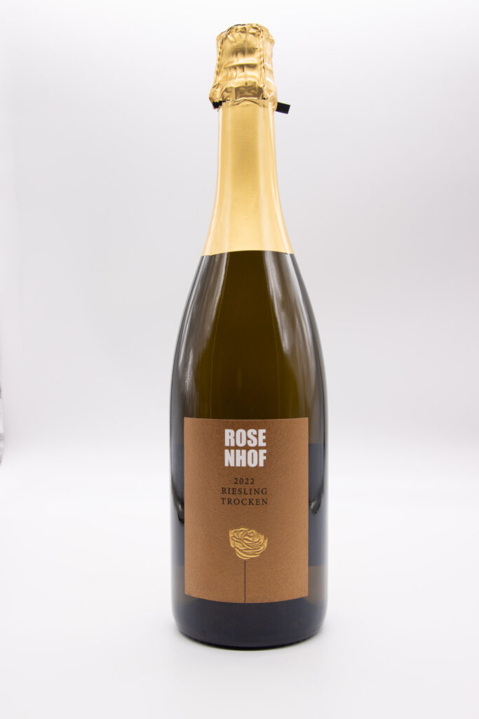 Rosenhof Riesling trocken sekt 2022 moezel wijnhuis yzendoorn